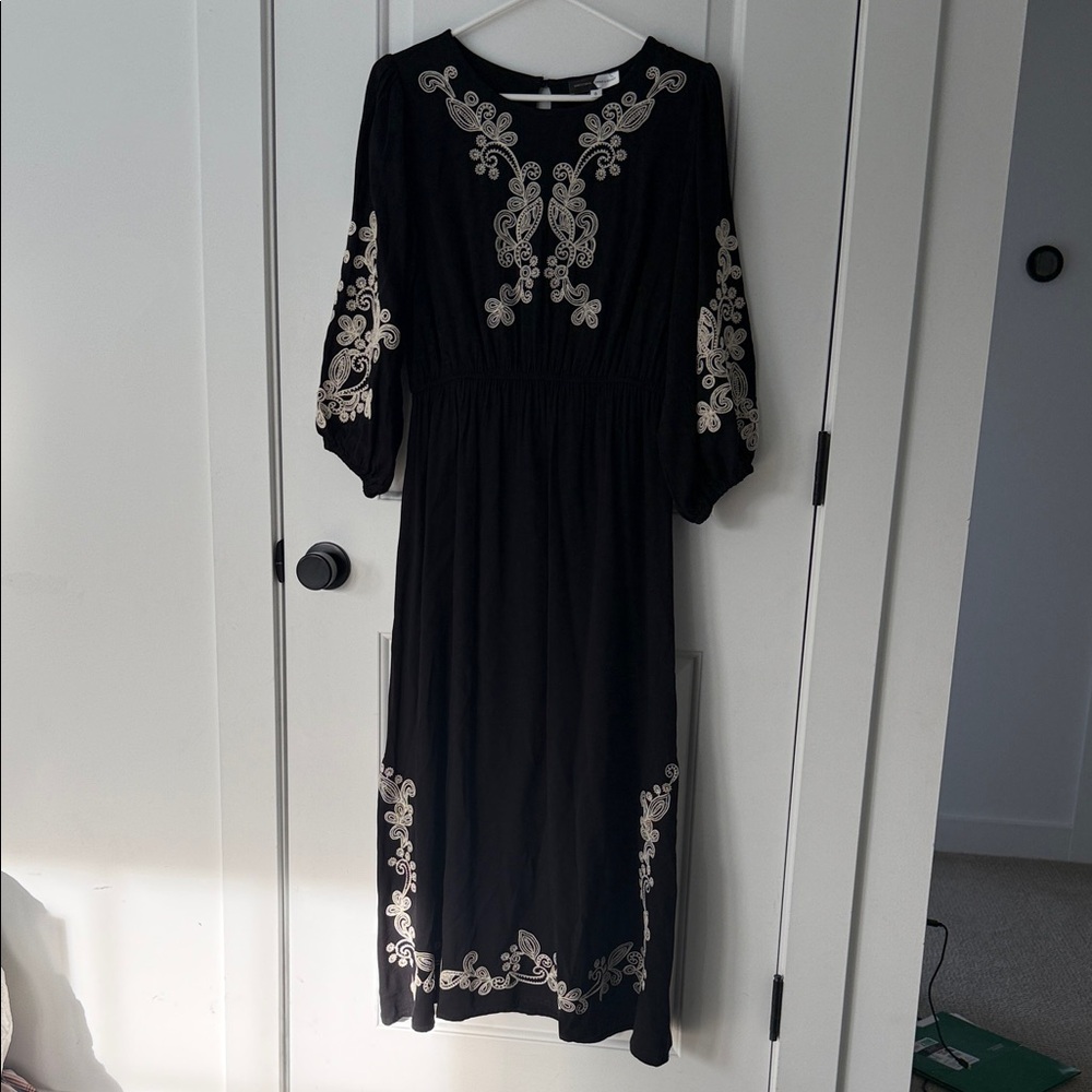 Piper and Scoot Black dress